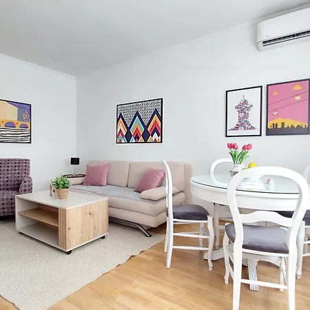 Cozy Centre Apartamento Saraievo